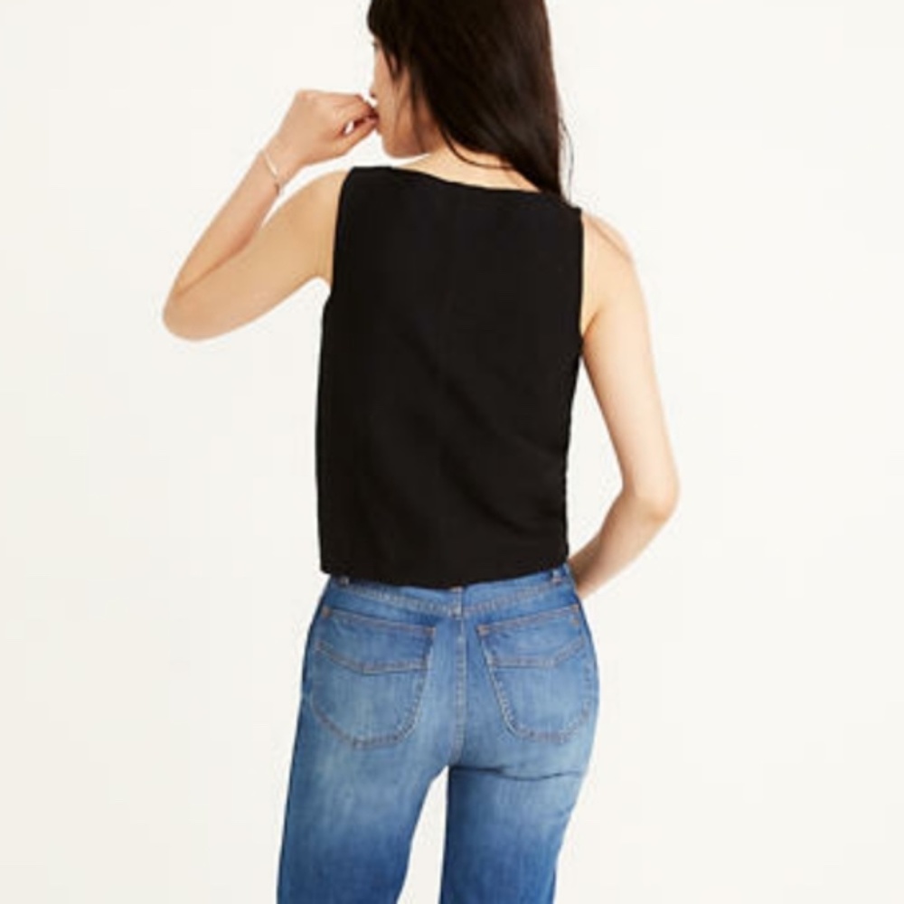 Texture & Thread | Button-Front Tie Tank Top - Picture 5 of 9